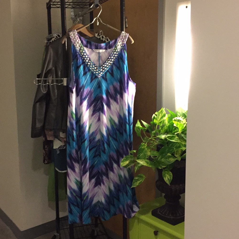 Easy summer dress. Colors are great!